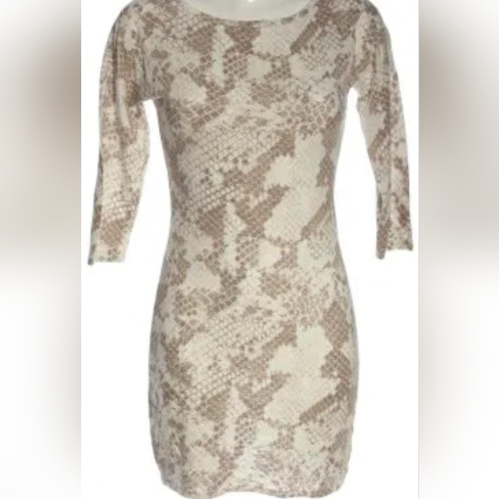 Express Cream Off the Shoulder Bodycon Dress